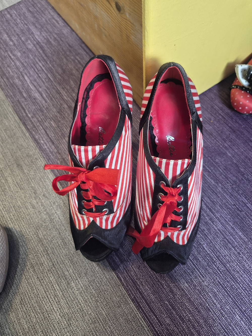 Bettie Page Striped Red Peep-Toe Women's Lace-Up Heels